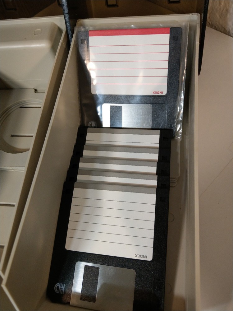Disk File 3.5" Floppy Disk Storage Box Case Holder with Dividers & Diskettes