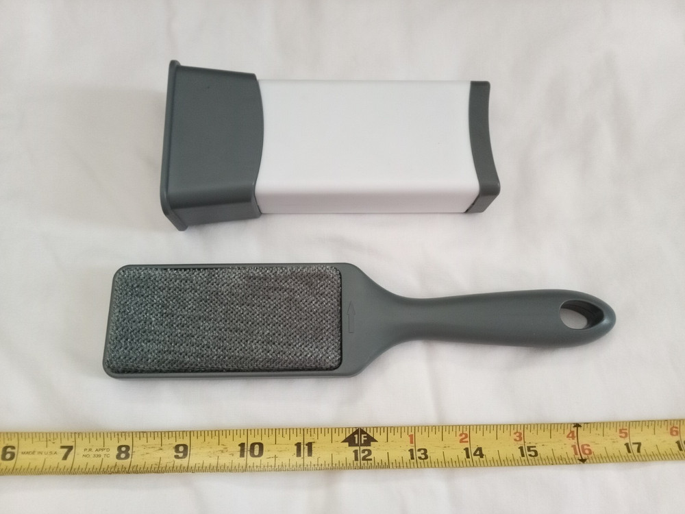lint, Pet, Garment, Brush in case.