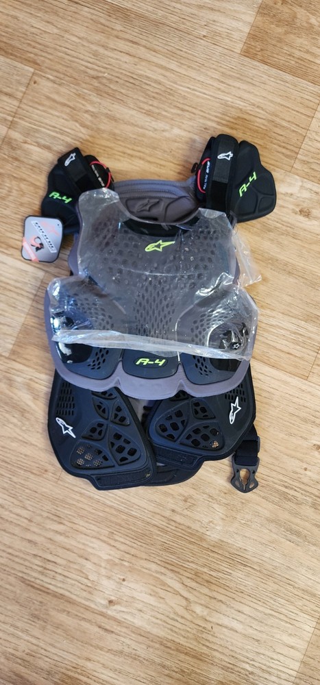 Alpinestars A-4 chest protector black XL/2X