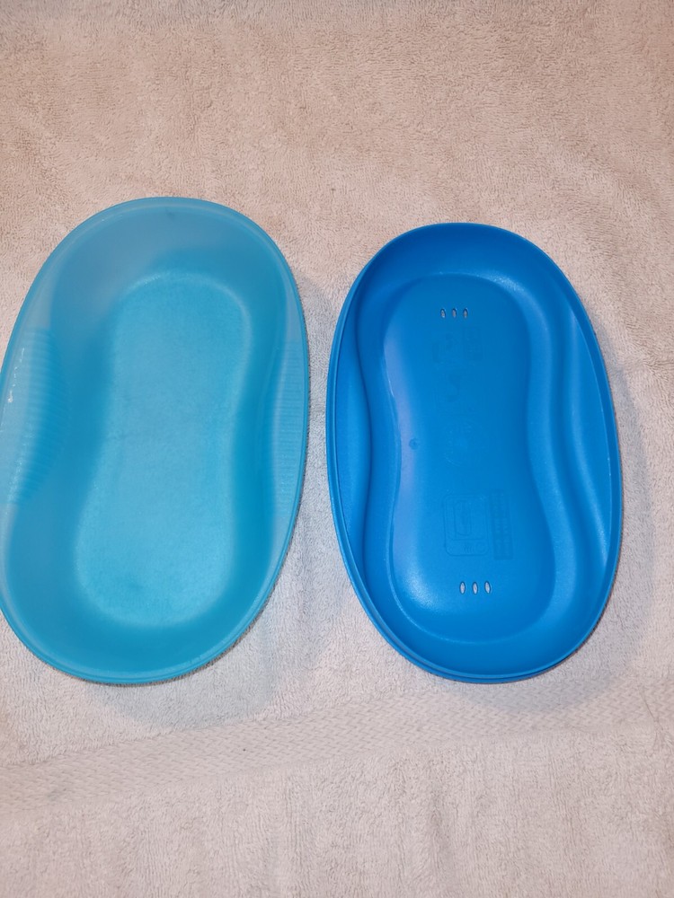 Tupperware Breakfast Maker Blue Eggs, Omlets, Muffins, Brownies And More 6996