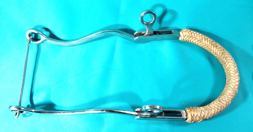 HORSE MECHANICAL HACKAMORE STAINLESS BRAIDED RAWHIDE PARTRADE