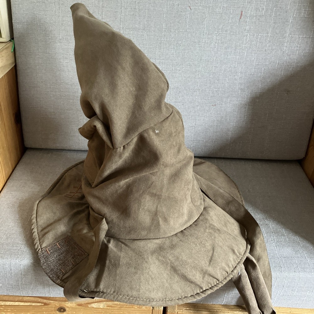 Harry Potter Wizarding World Talking Sorting Hat Working Toy brown soft material