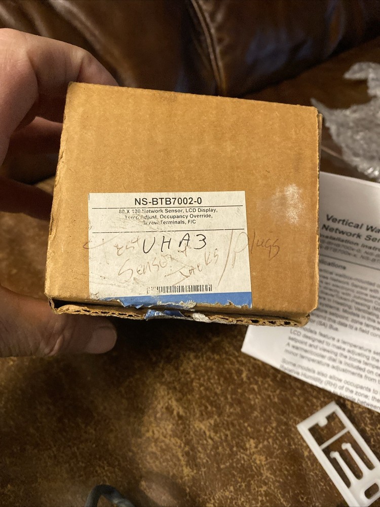 Johnson Controls NS-BTB7002-0 Network Zone Sensor Room Temperature