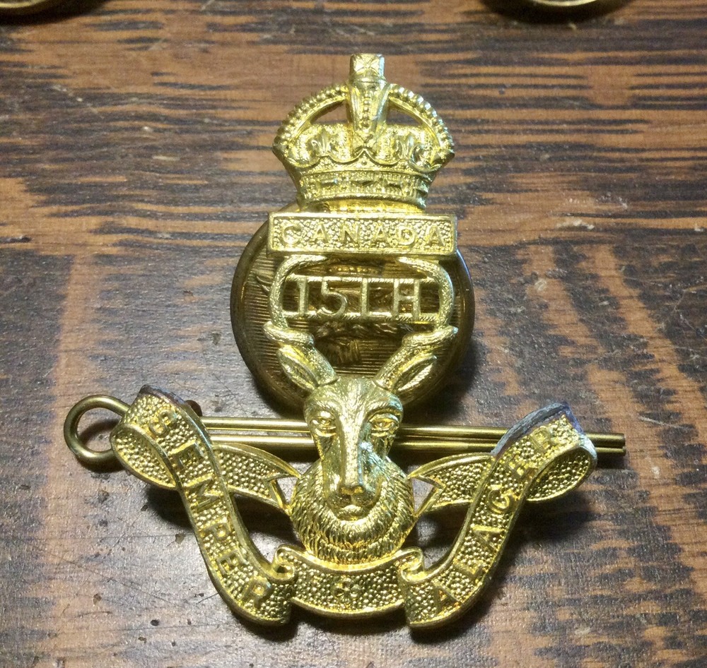 WW2 15th Alberta Light Horses Pin & RCAF Buttons
