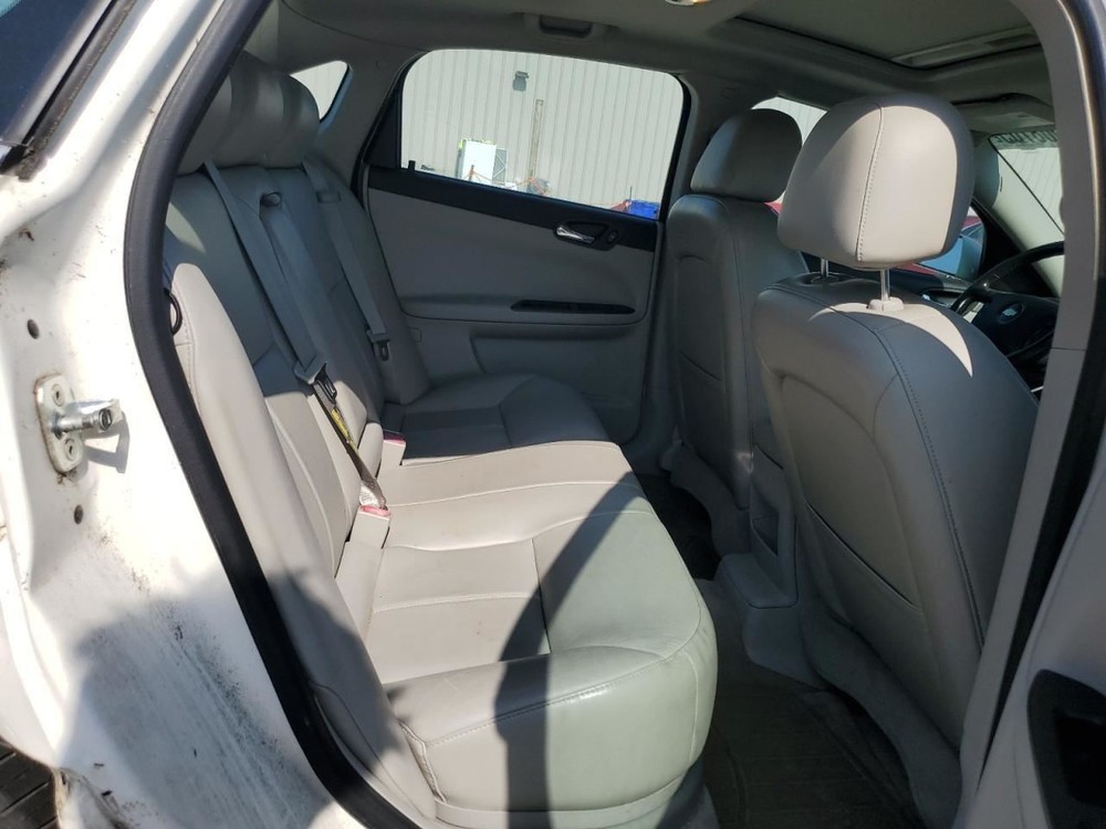 IMPALA 2006 Glove Box 4833517