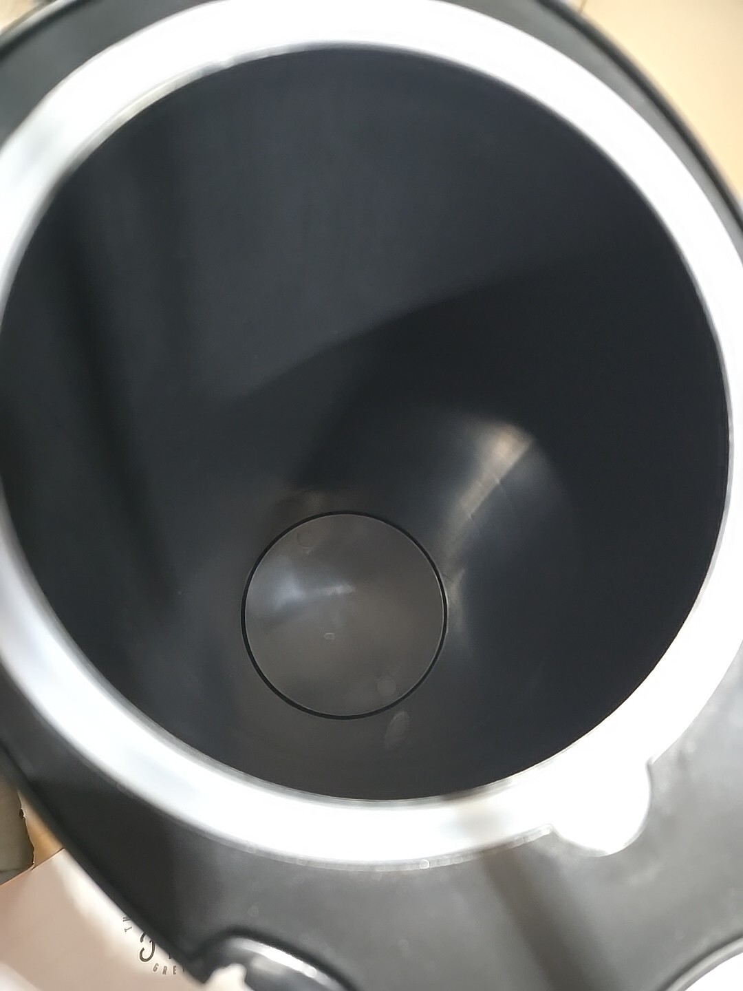 Fizzics FZ101 Portable Beer Enhancement System Micro-Foam Technology Open Box