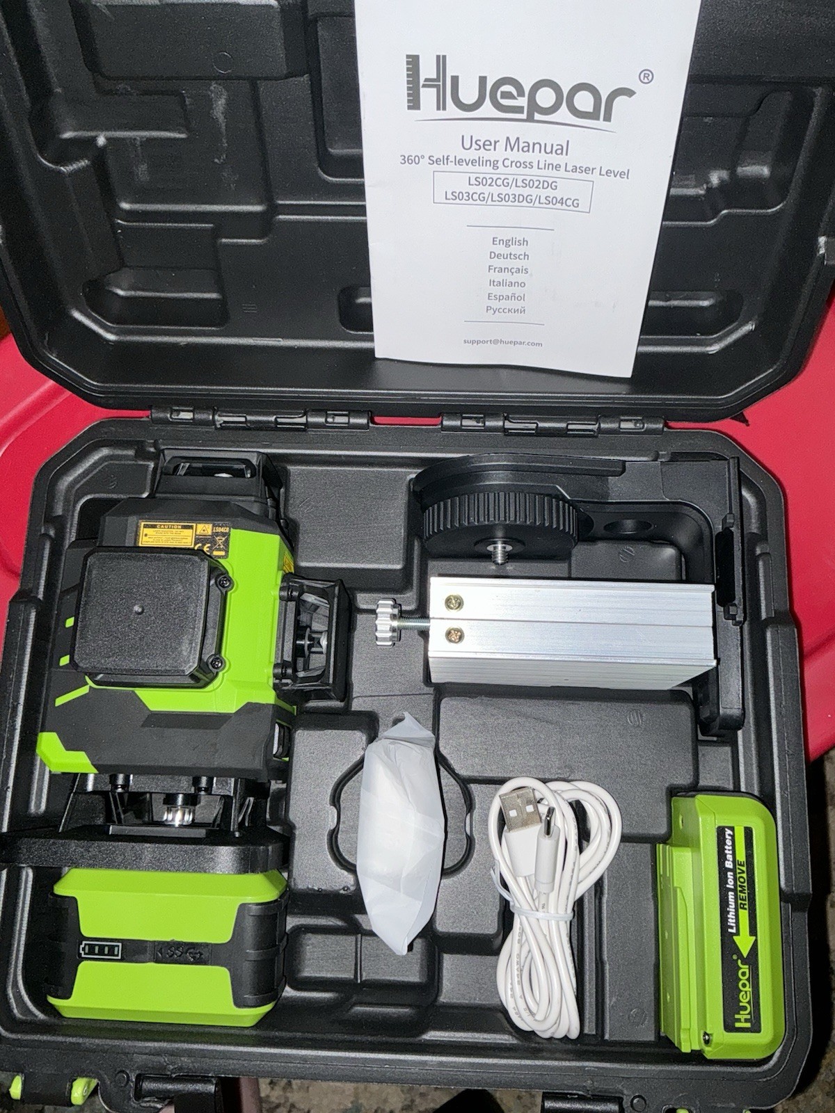 Huepar 4D 360 Self-Leveling Cross Line Laser Level New With Case LS04CG
