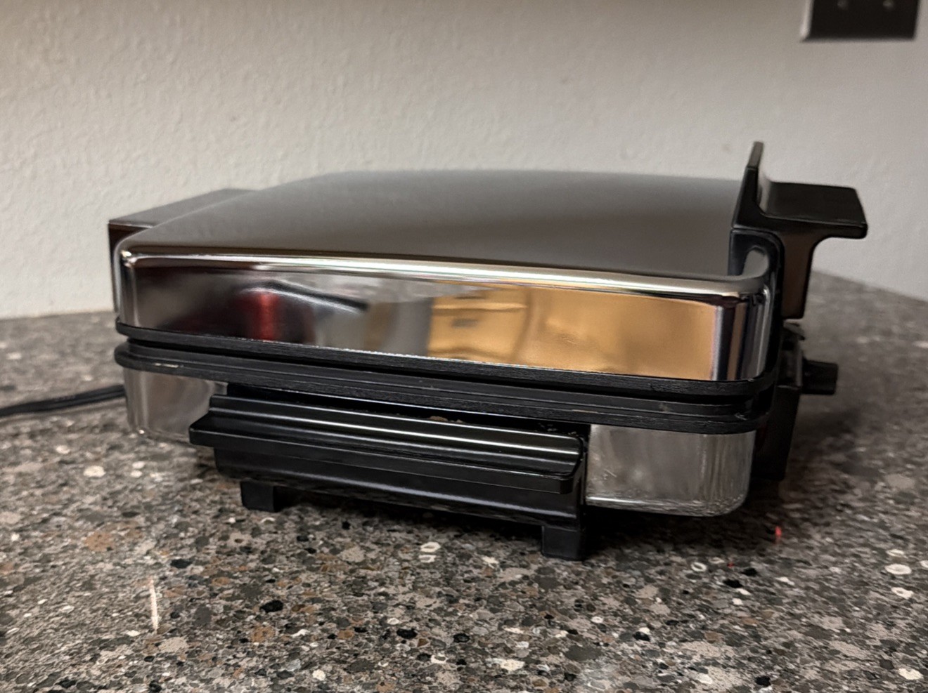 Black & Decker 3 in 1 Waffle Baker Maker Grill G48TD Tested Works Great Clean