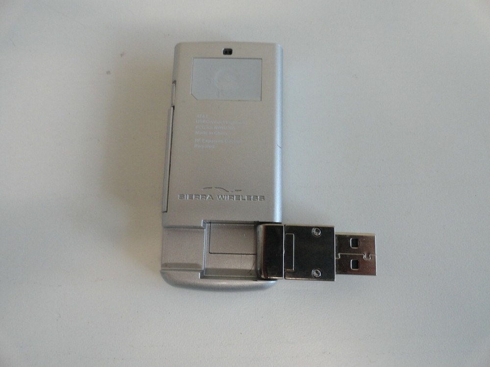 SIERRA WIRELESS USB CONNECT LIGHTNING(AT&T)