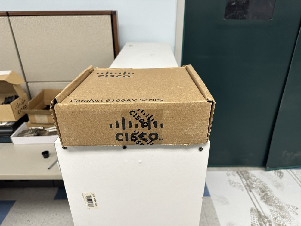 Cisco C9130AXE-B Cisco Catalyst 9130AXE - Wireless AP