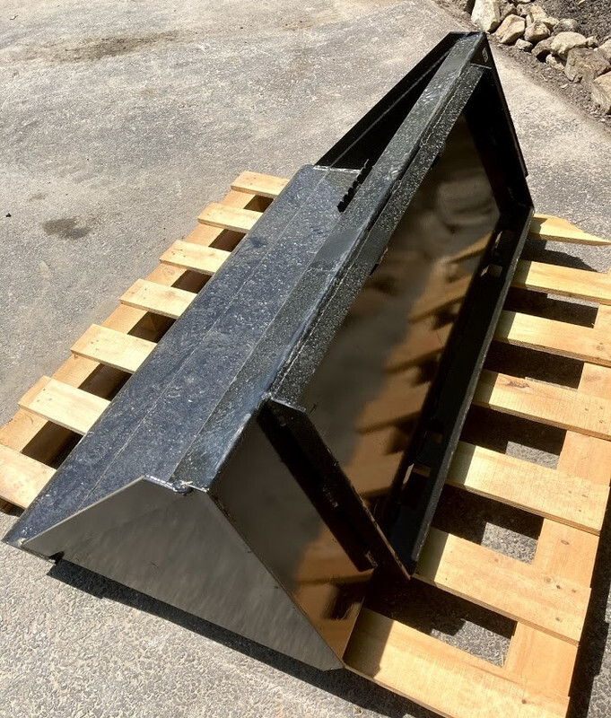 Economy 60" Skid Steer/Tractor 5' Bucket with Universal SSQA Mounting Plate