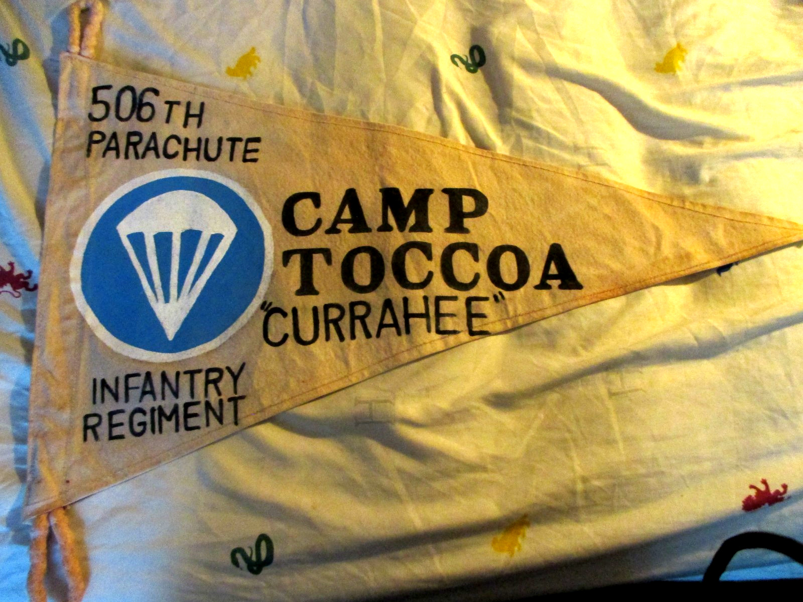 WWII US ARMY CAMP TOCCOA 506 TH PIR CURRAHEE BARRACKS WALL  FLAG