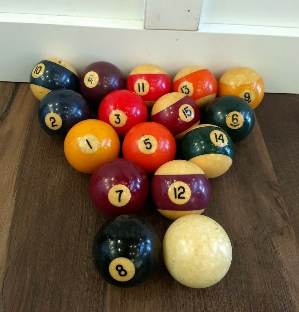 Vintage Pool Billiard Ball Set Bakelite Tested Includes Cue ball