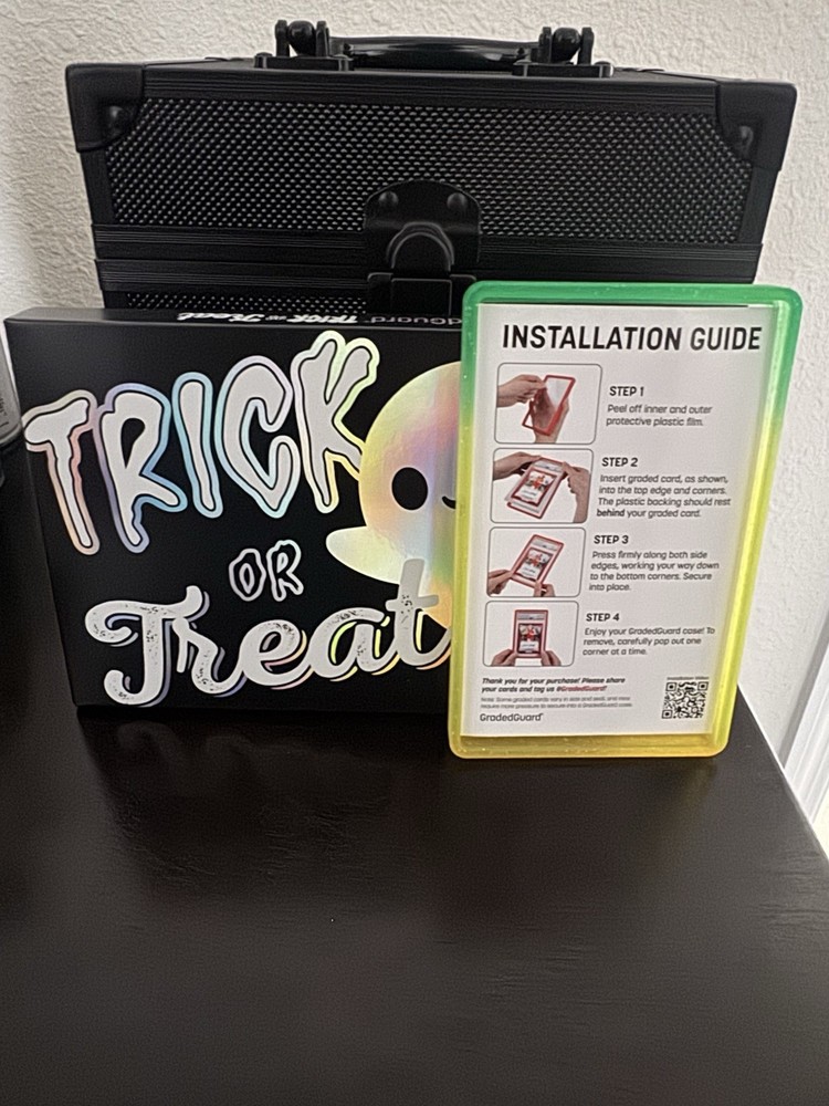 GradedGuard Trick Or Treat Pumpkin PSA Graded Card Protector (No Orange Error)