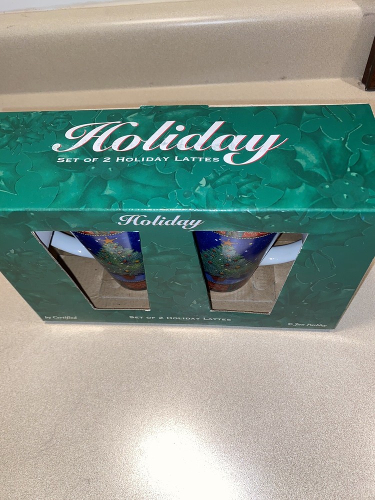 Holiday Latte Cups