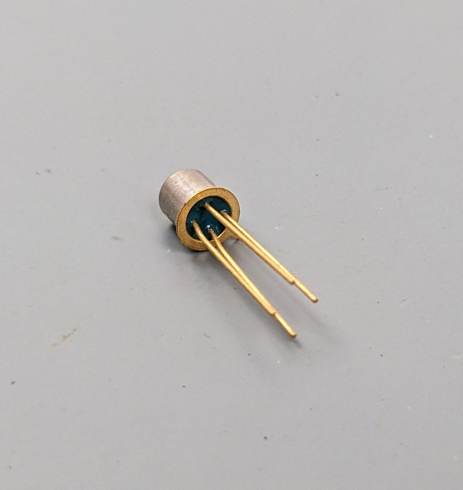 (4) GE 3N84 SCR Transistors