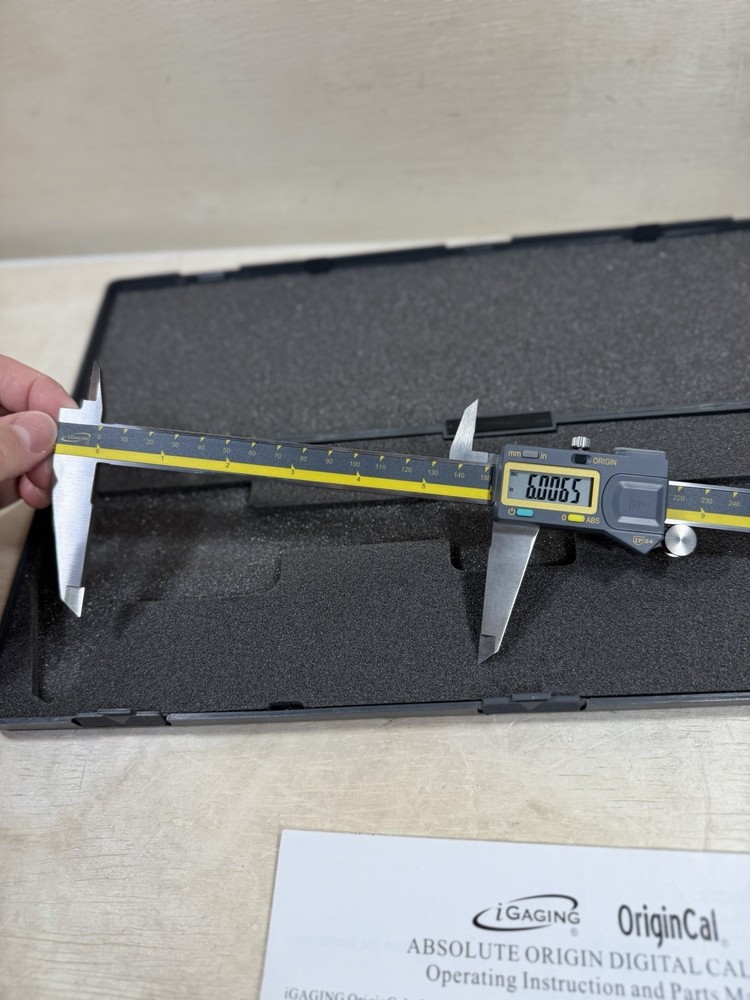 iGaging Electronic Caliper ABSOLUTE ORIGIN 12" Digital IP54 SPC Extreme w/ Case