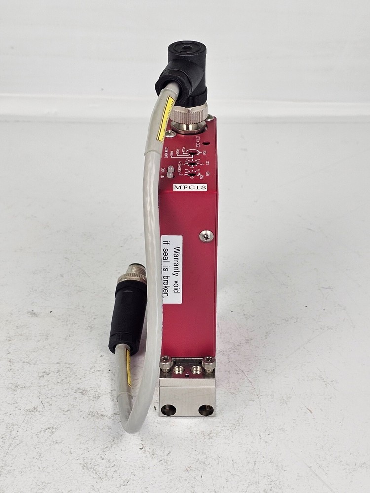 HORIBA STEC SEC-Z11DM NF3 3SLM MASS FLOW CONTROLLER / MFC