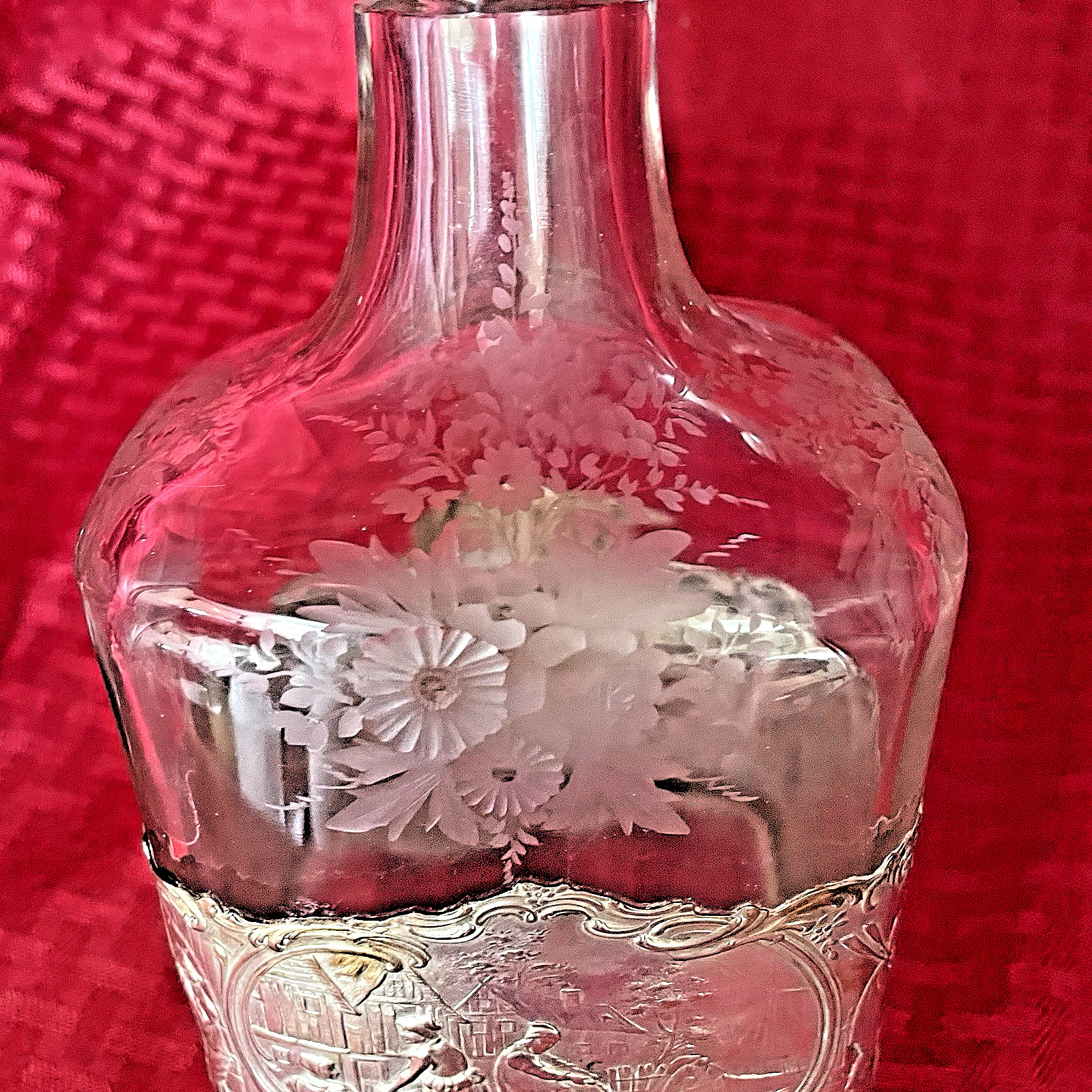 ANTIQUE GERMAN HANAU .800 SILVER OVERLAY ON ETCHED DECANTER