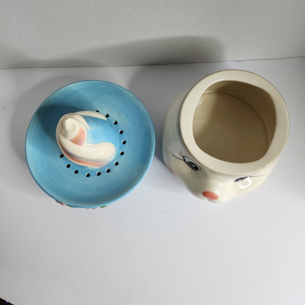 Cracker Barrel Bunny Rabbit Ceramic Citrus Juicer Reamer 2Piece Set Easter Decor