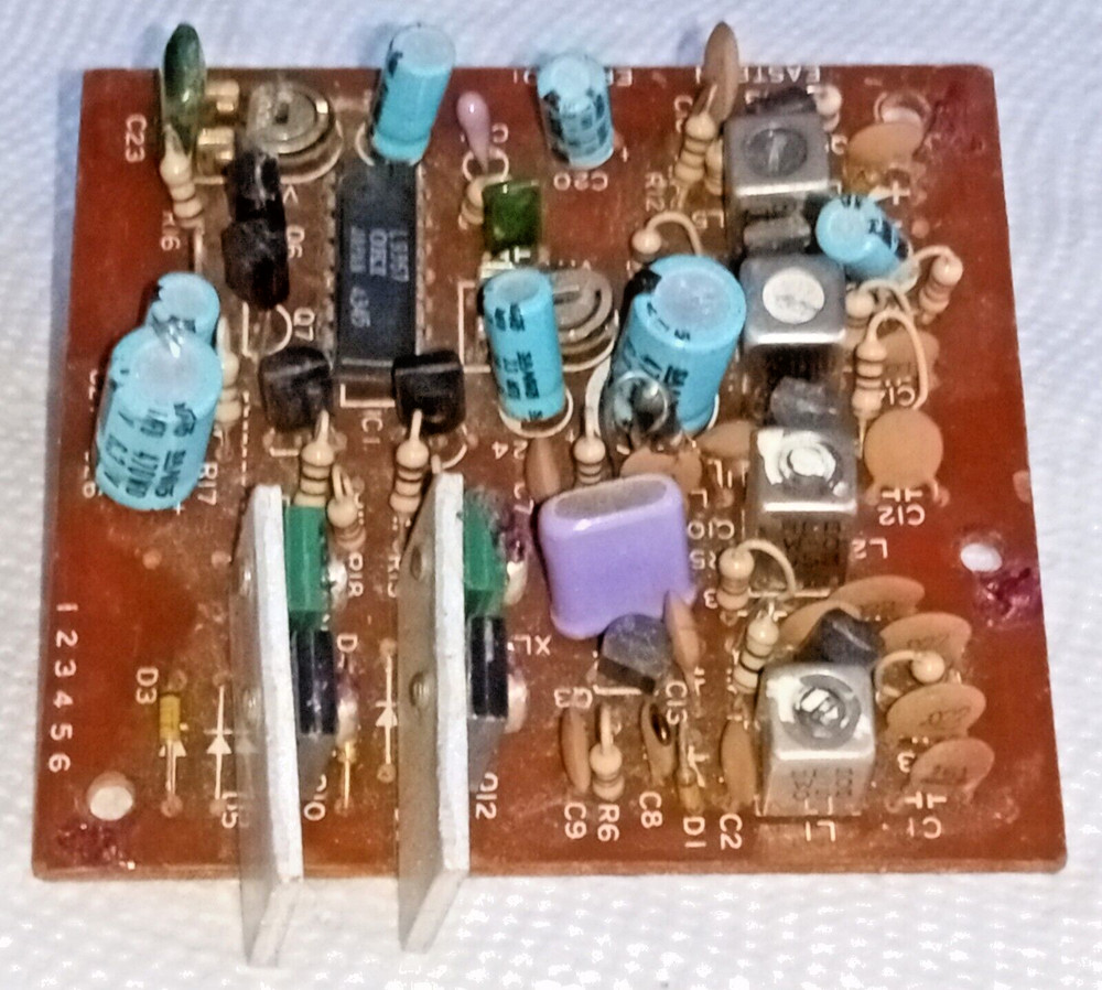 CB Radio Possibly COBRA 2000GT PC Card Eastern 570 for Item Restoration Vintage