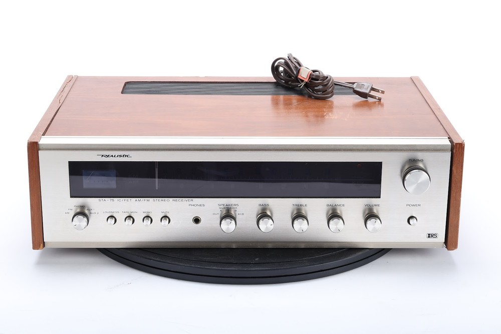 Realistic STA-75 AM/FM Stereo Receiver - Fair Condition