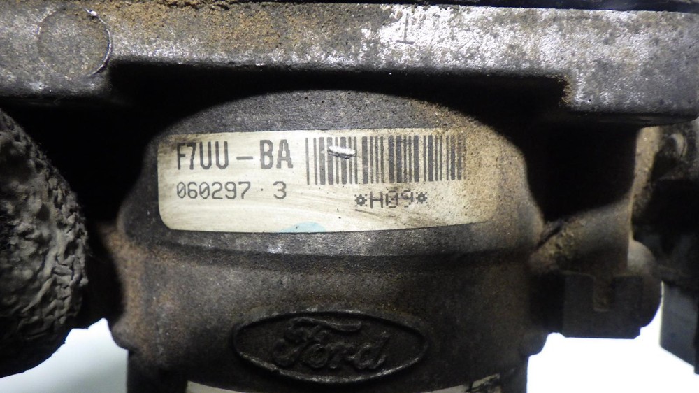 97 FORD E150 VAN Throttle Body