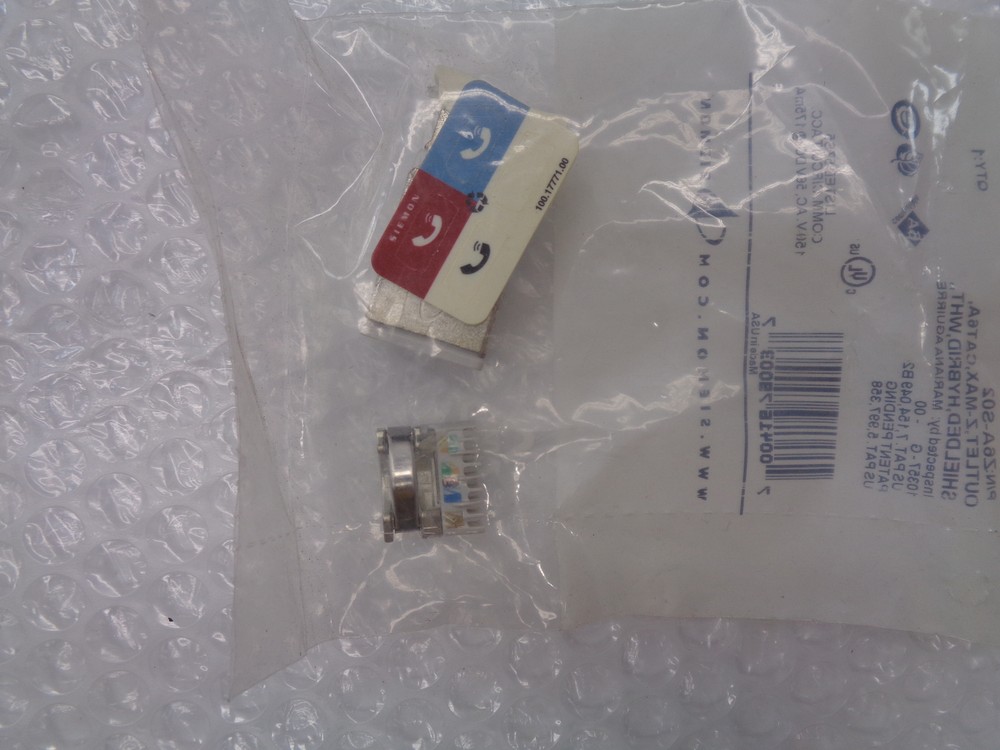 SIEMON Z6A-S02 CAT6A HYBRID JACK WHITE NSMP