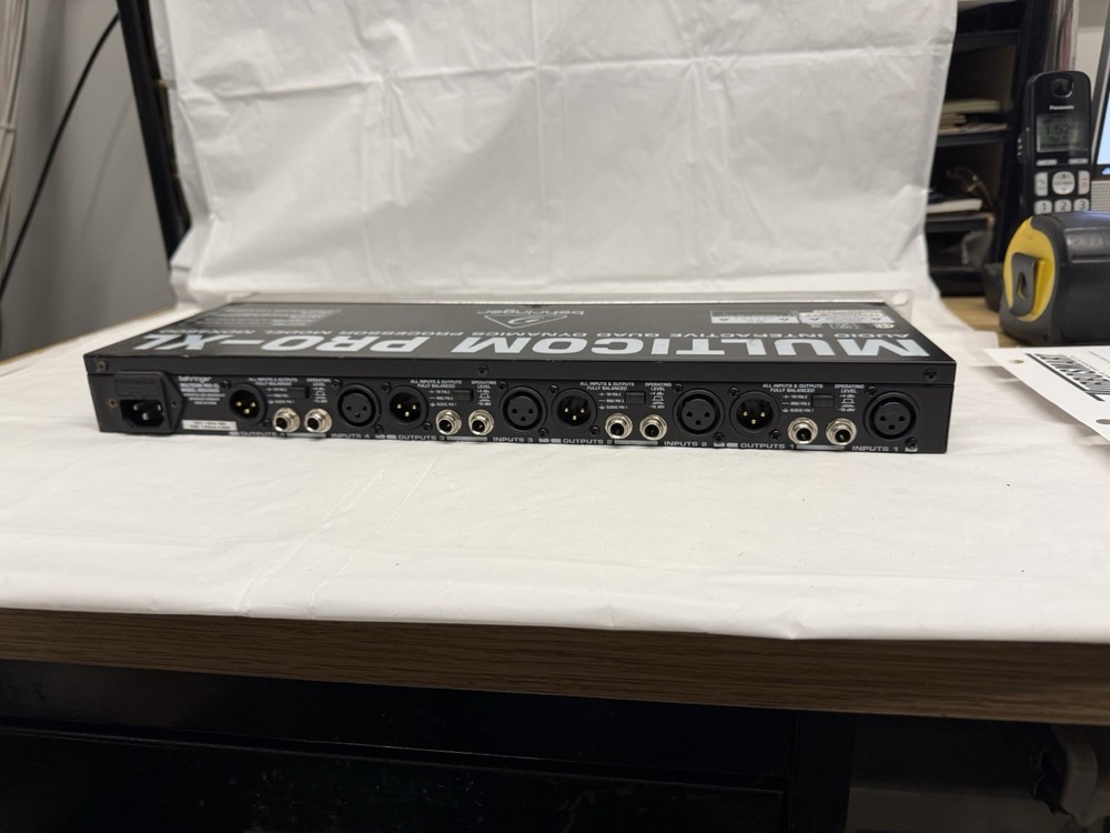 Behringer MULTICOM PRO-XL MDX4600 4-Channel Rackmount Dynamic Processor
