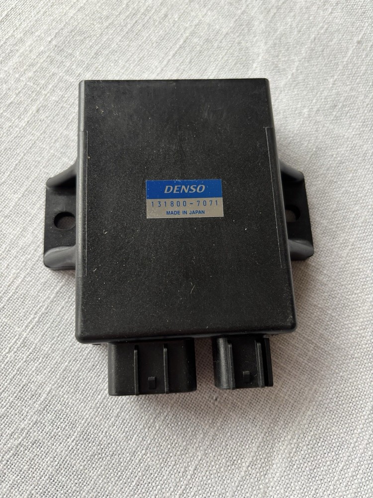 Denso ICM (ignition Control Module) 131800-7071