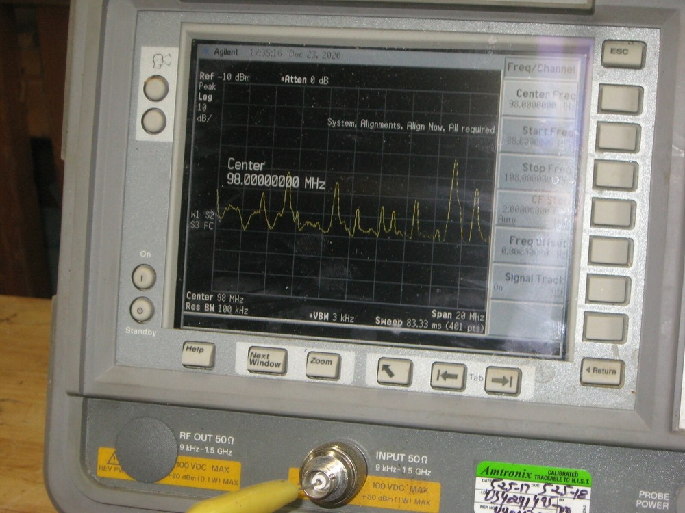 AGILENT-HP E4401B SPECTRUM ANALYZER