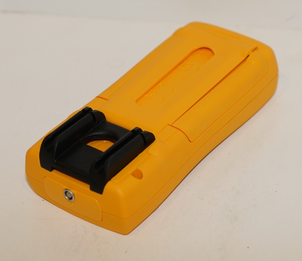 FLUKE 725 MULTIFUNCTION PROCESS LOOP MA VOLT MV CALIBRATOR NEW 19