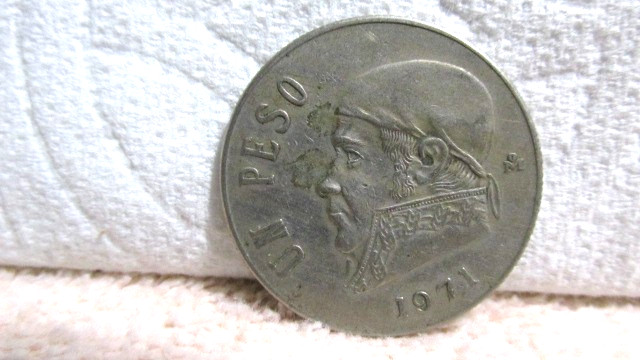Qty 32 Assorted Mexican Coin Lot