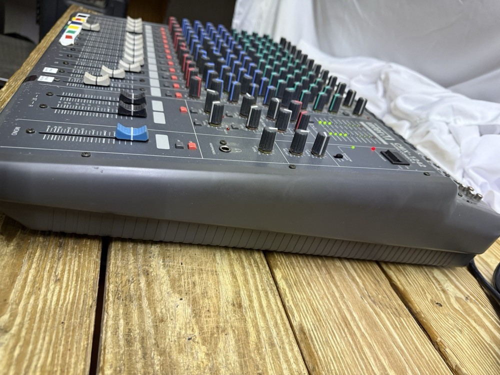 Inter-M CMX-1242 professional mixing console