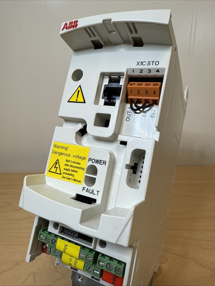 ABB ACS355-03U-05A6-4 VFD Variable Frequency AC Drive 2.2kW 3HP