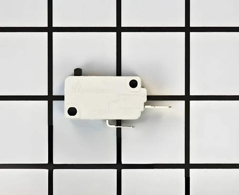 XPG497 Microwave Door Switch (Normally Open)