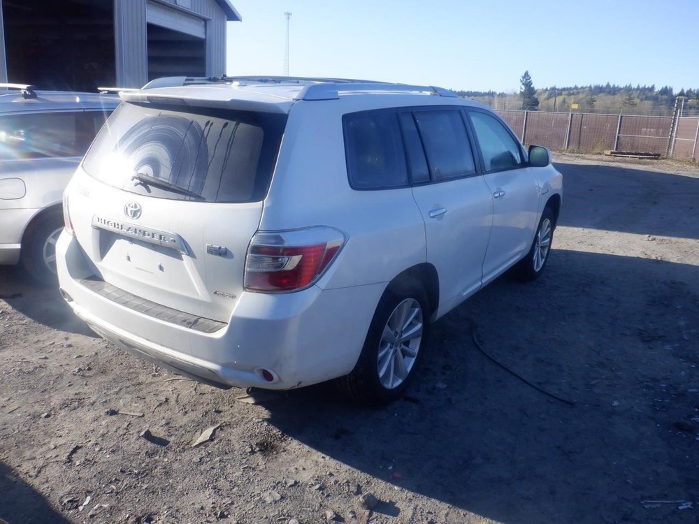 Info-GPS-TV Screen Display Screen Navigation Fits 08-10 HIGHLANDER 32593321