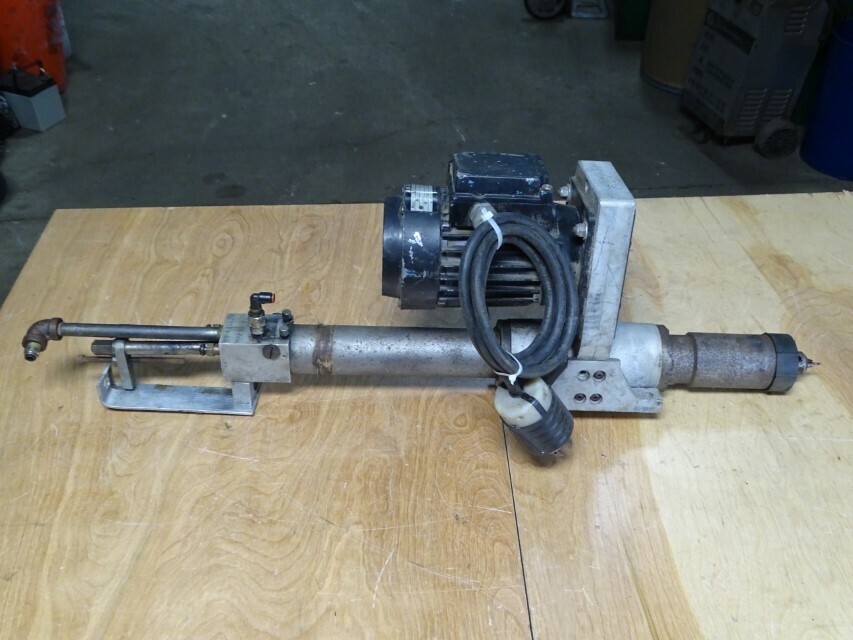 ARO PNEUMATIC SELF FEED DRILLING untested, 8255-A14-1