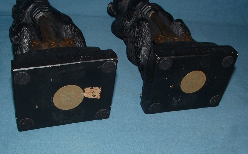 MONKEY / APE CHALKWARE BOOKENDS - GARGOYLES STUDIO - USED