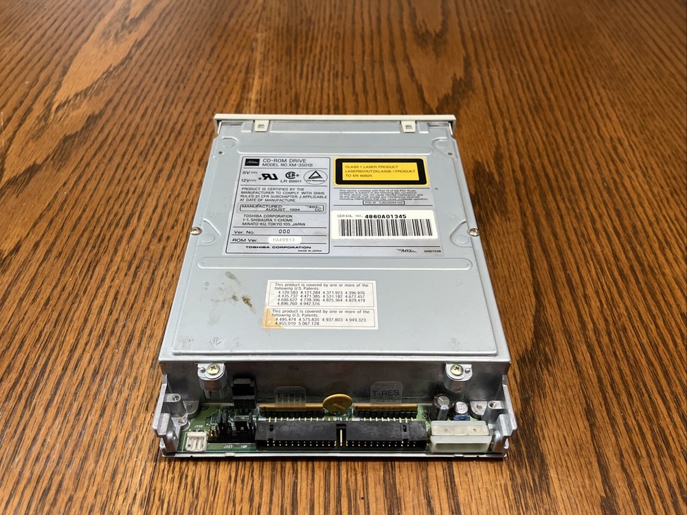 Compact disk RU CD-Rom Drive