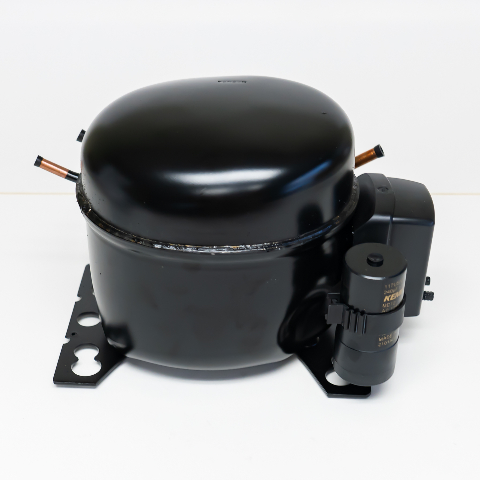 Secop TL4G R134a Hermetic Refrigeration Compressor 306 BTU LBP 1369 BTU HBP 115V