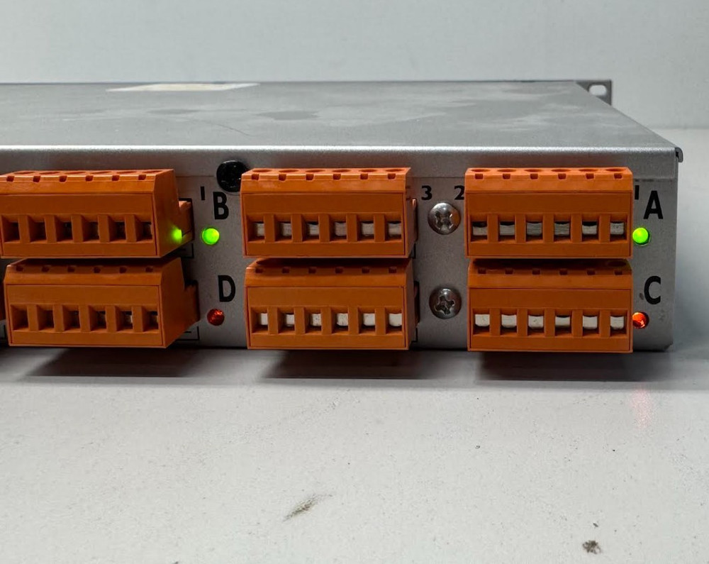 BSS BLU-806 Audio Signal Processor with BLU Link & Ethernet AVB Audio