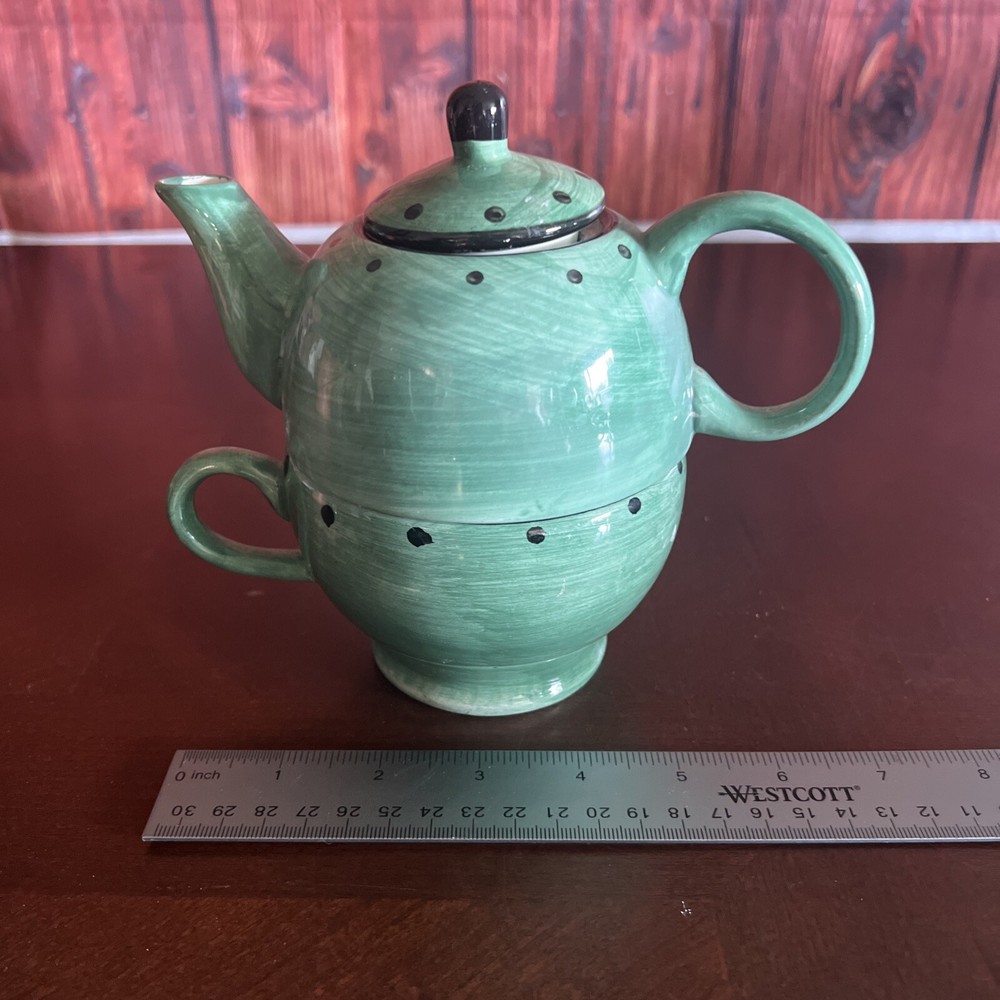 STACKABLE CUP TEA POT DESIGN PAC GREEN BLACK &black Polka Dots