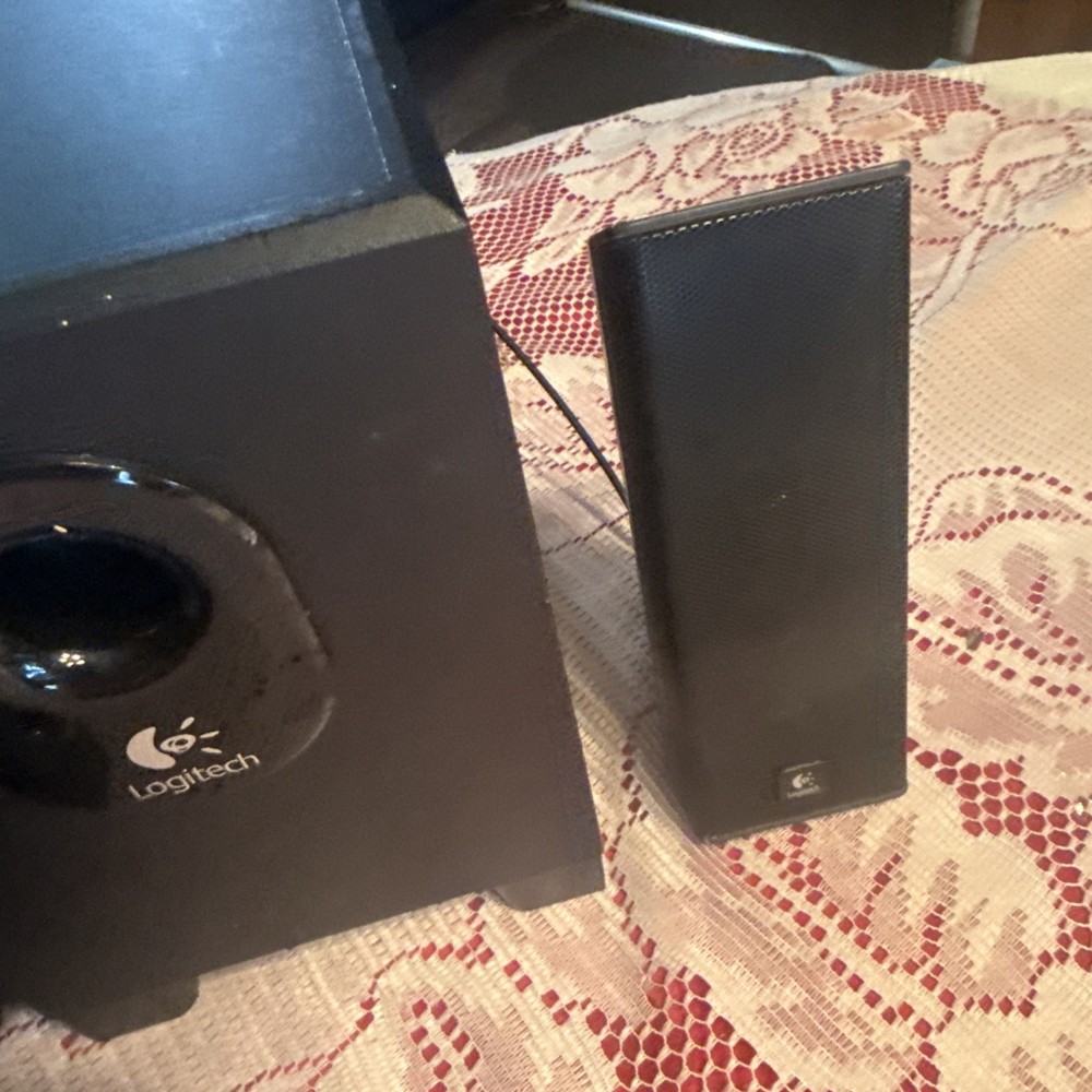 Logitech X-240 Computer PC Speakers with Subwoofer System 2.1 S-0285A Tested