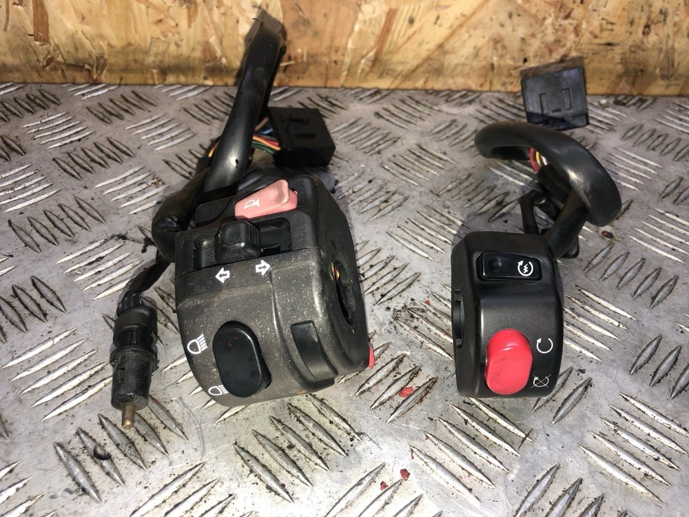 Triumph Sprint 1050 St Switch Gears 2010