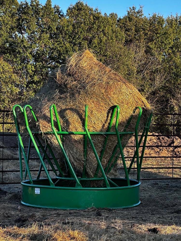 L A HAY SAVER ...feeder 