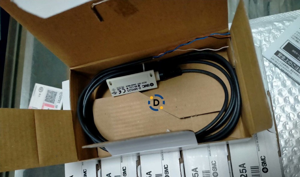 New SMC D-MP025A sensor