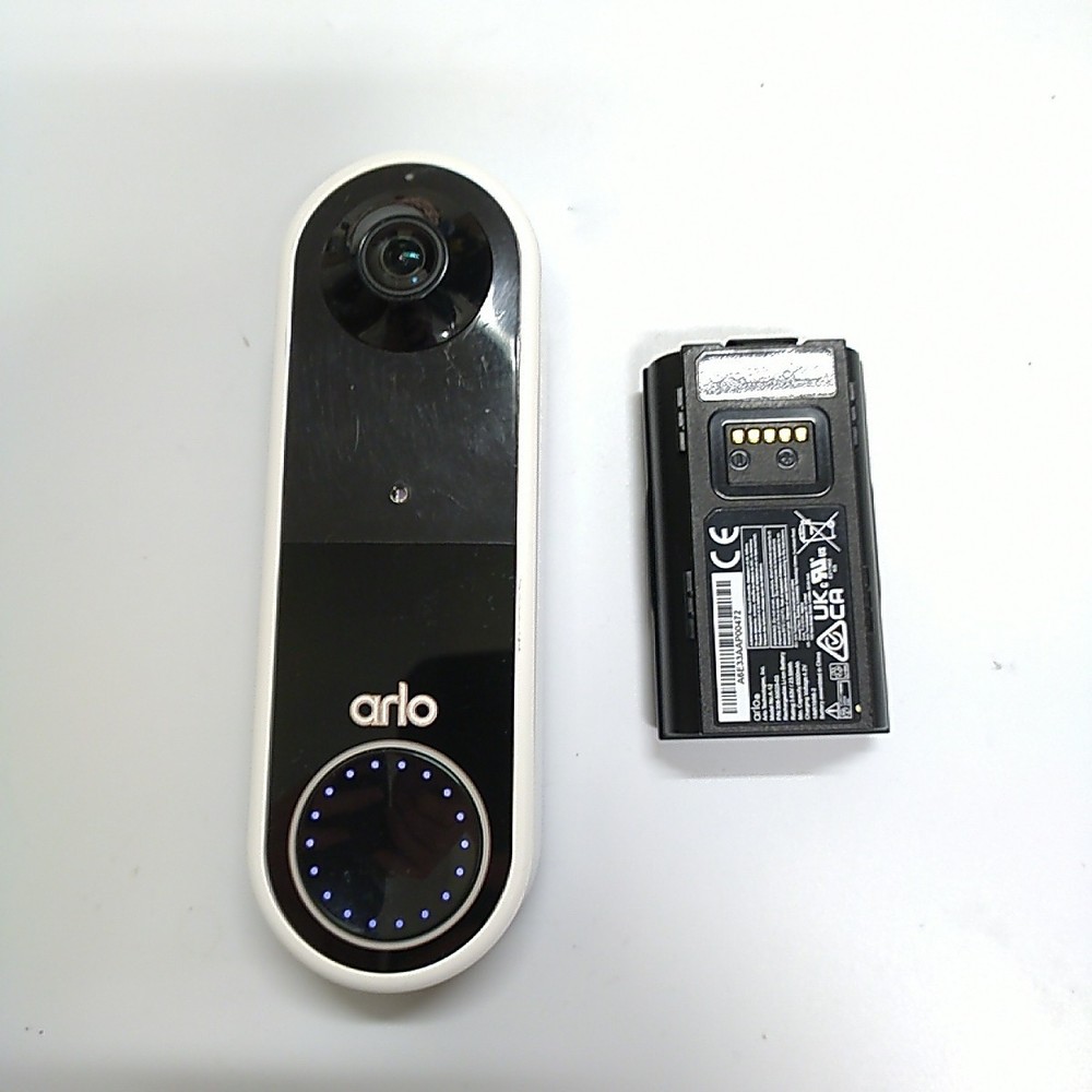 Arlo - AVD200 Video Doorbell - Includes Two Batteries - AS-IS - Powers On