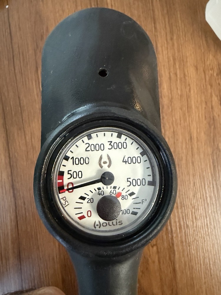 Hollis Gauge Pressure Compass Depth Tempreture