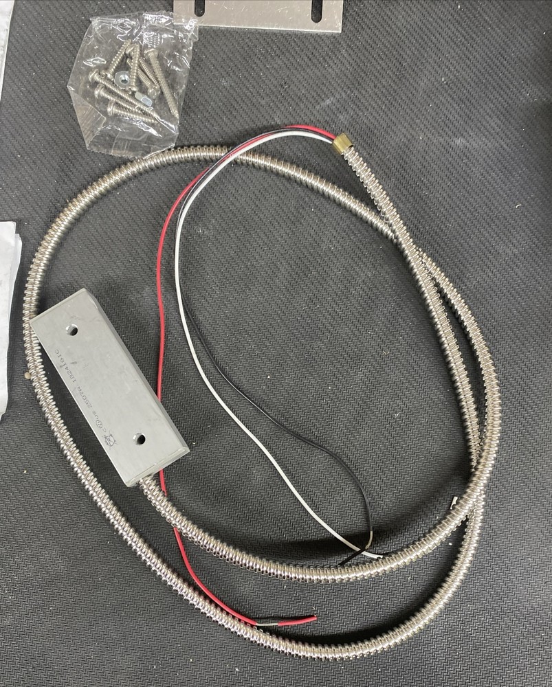 New Sentrol 2505A-L Surface Mount High Security Contact